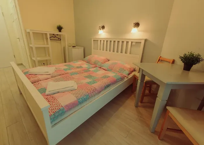Hotel apartamentowy Pater And