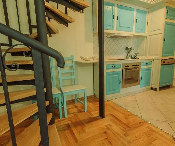Hotel apartamentowy Pater And