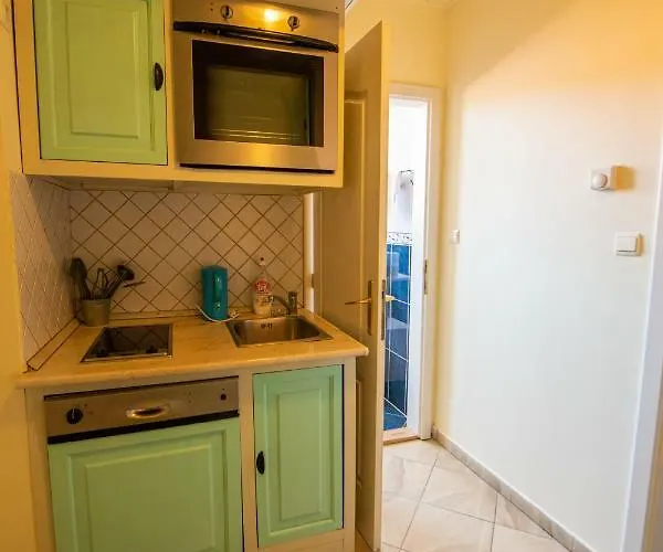 Hotel apartamentowy Pater And